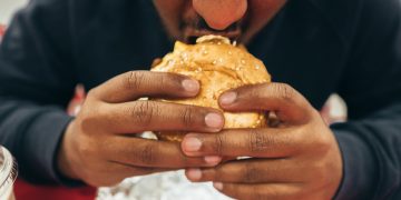 five signs you're overeating|five signs you're overeating|five signs you're overeating|five signs you're overeating