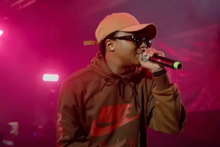 AReece kicked off stage at Cotton Fest 2022 [video] Swisher Post