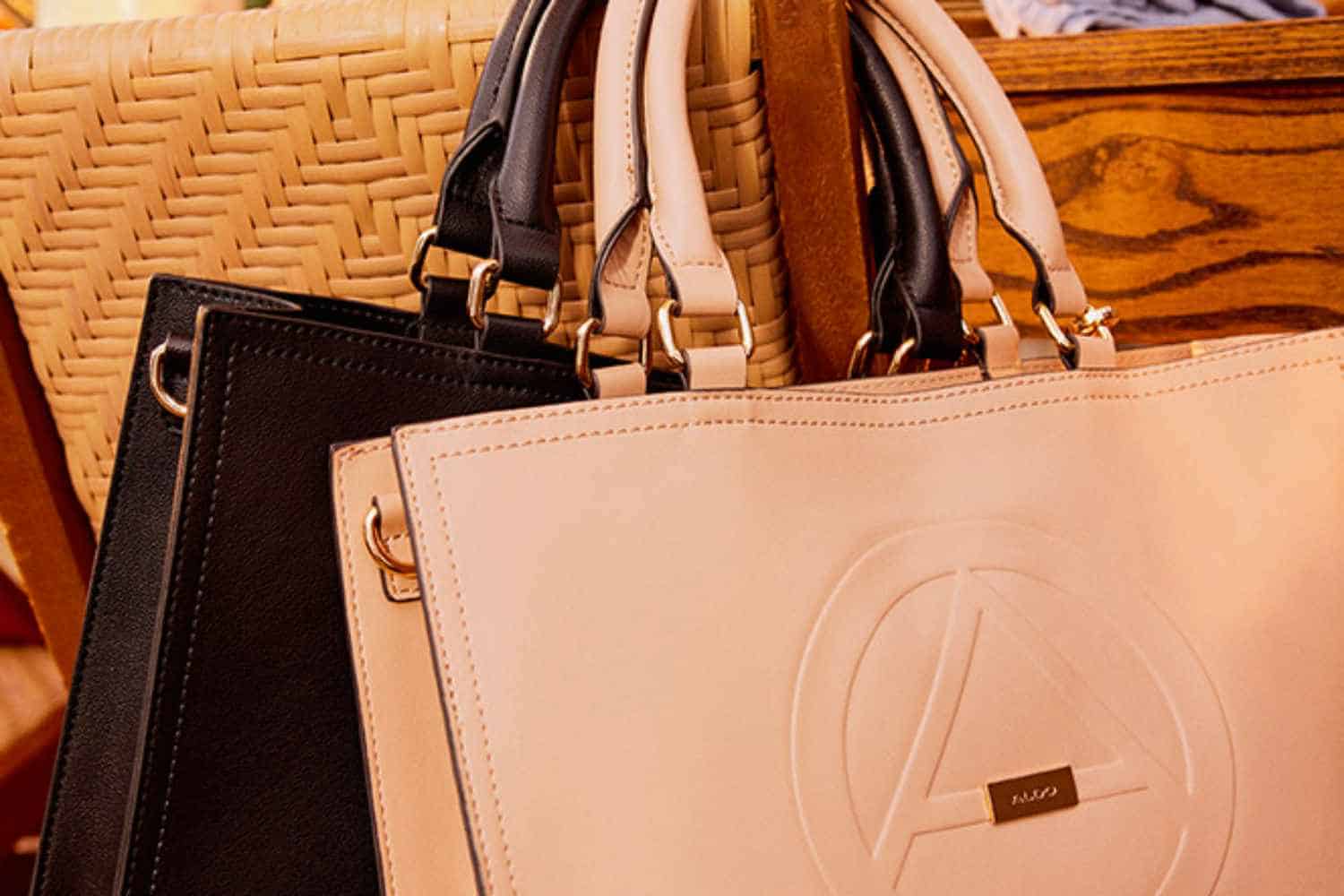 ALDO Women's Legiora Crossbody Bag, Cognac: Handbags: Amazon.com