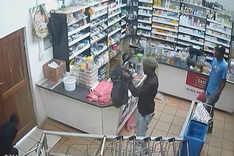 Worcester convenience store robbery
