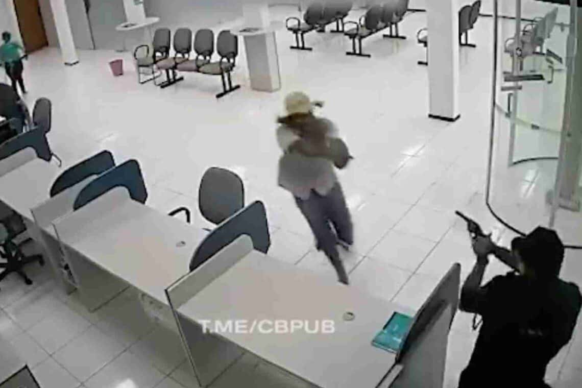 Watch Brazil Bank Robbery Ends Horribly For Suspects [video] Swisher Post