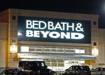 Bed, Bath and Beyond CFO Gustavo Arnal, falls to his death