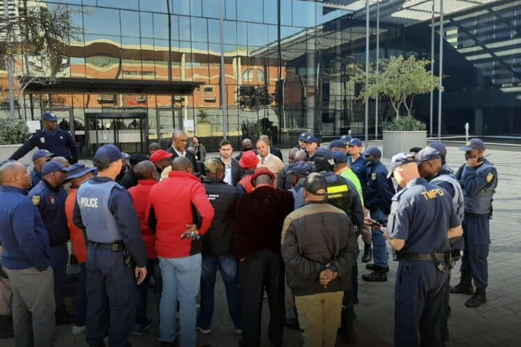 samwu protests riot police clashes Tshwane workers