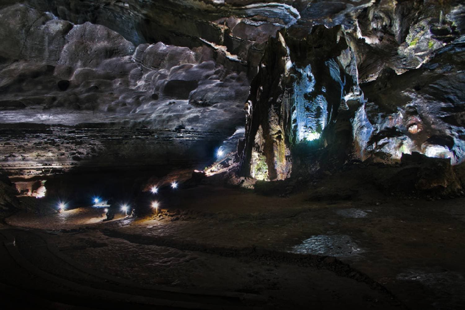 mpumalanga travel guide sudwala caves