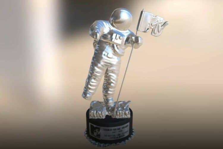 2023 MTV vmas winners moonman