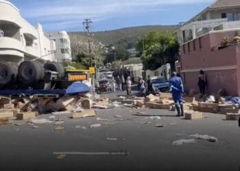 reefer truck Cape Town cbd crash