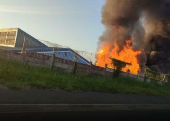 phoenix industrial park fire video