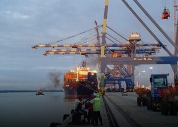Malaysia ban cargo Israel ships