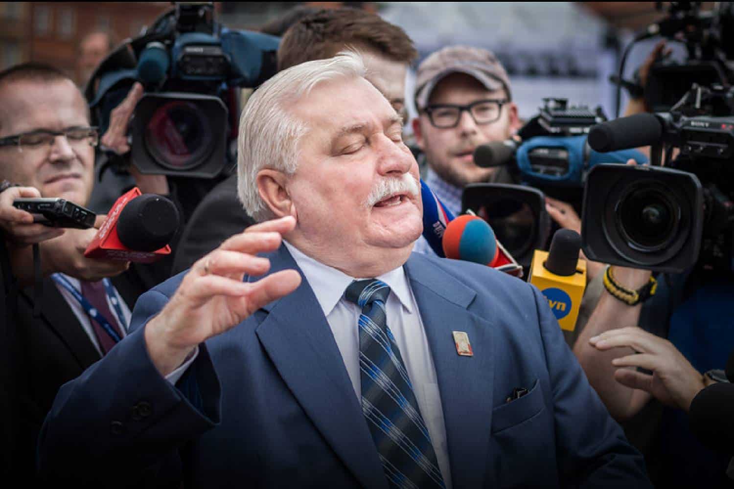 on this day 9 December Lech Wałęsa