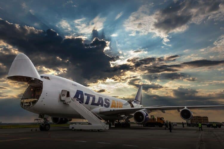 atlas air flight engine flames