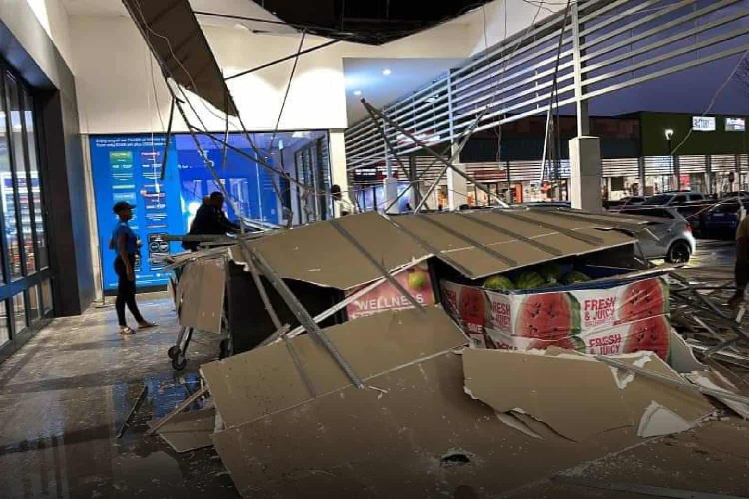 mall@55 centurion roof collapses