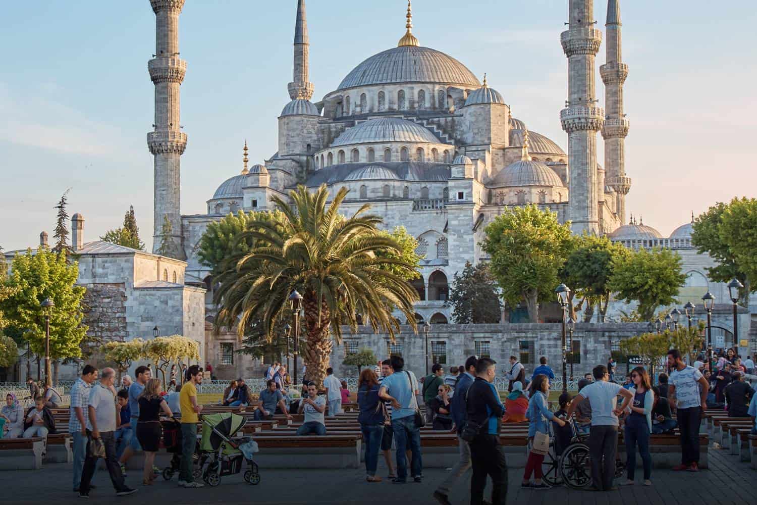 Istanbul turkey budget-friendly romantic getaways