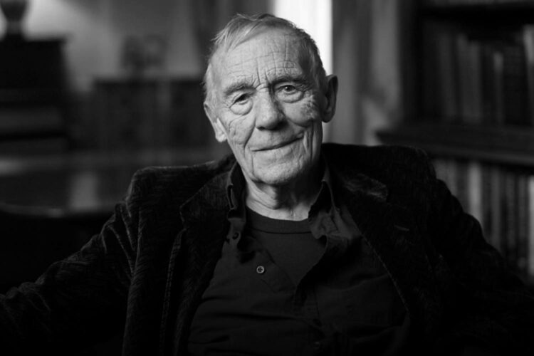 Michael jayston dies cause of death biography reactions