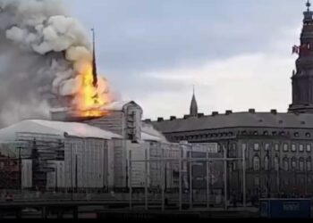 old Børsen Stock Exchange building fire