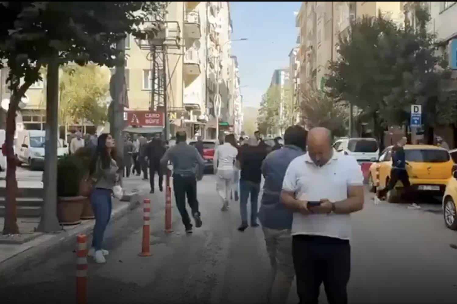 Watch Turkey 6.0magnitude earthquake caught on camera Swisher Post